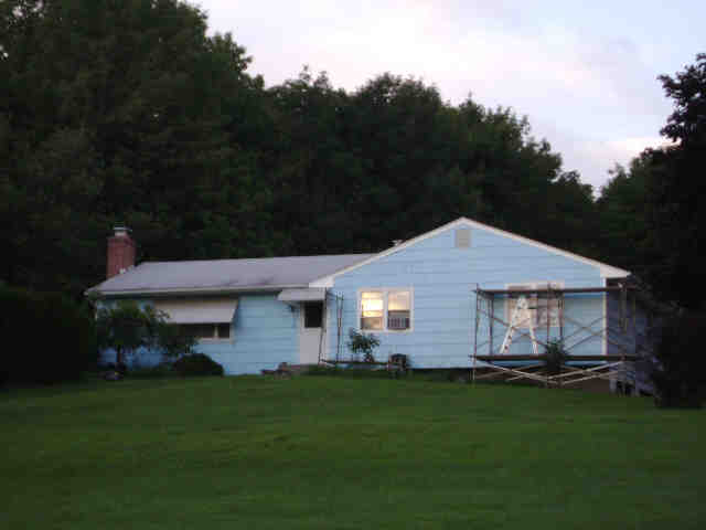 Building photograph for 92 TERRELL FARM RD